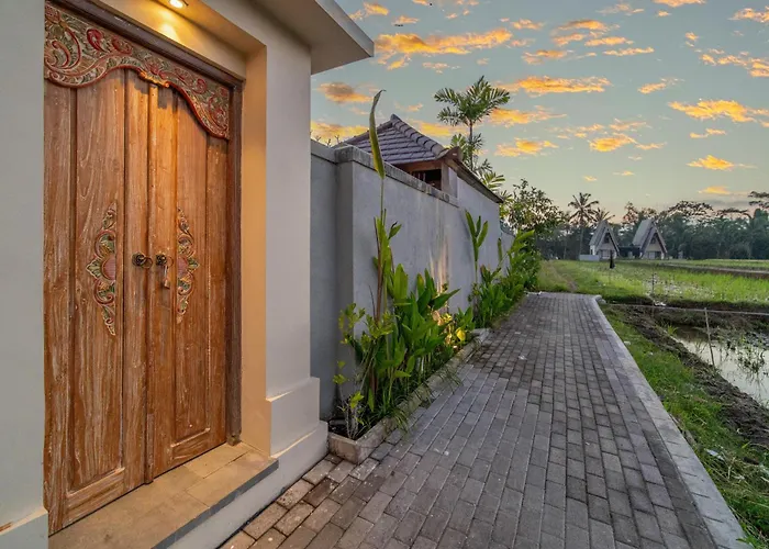 Uma Losita Private Villa *